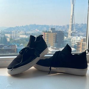 Steve Madden Lancer Sneaker (Black)